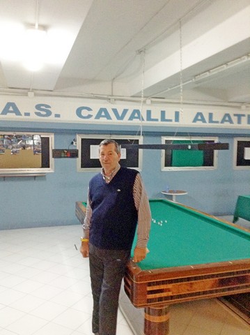 Tarquinia, una poltrona polifunzionale e un videoproiettore per Oncologia