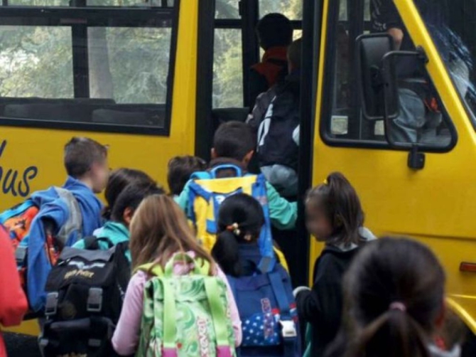 Cambio di classi ma scuolabus assicurato