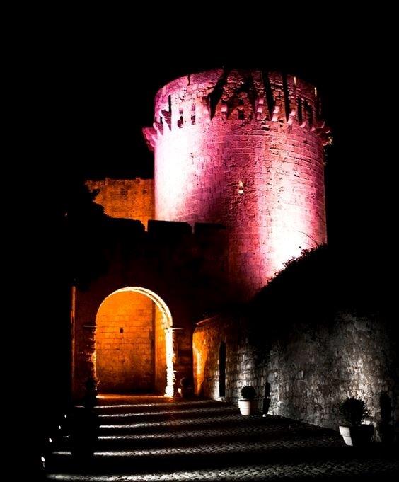 L&rsquo; Andos sempre pi&ugrave; vicina alle donne