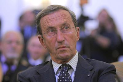 Riciclaggio, nuovo interrogatorio per Fini