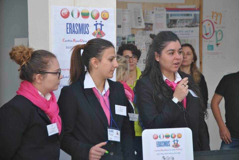 Erasmus Day allo Stendhal: gli studenti delle scuole medie sperimentano il progetto