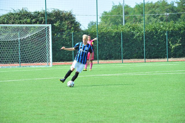 Vecchia, sembra fatta per Marzi