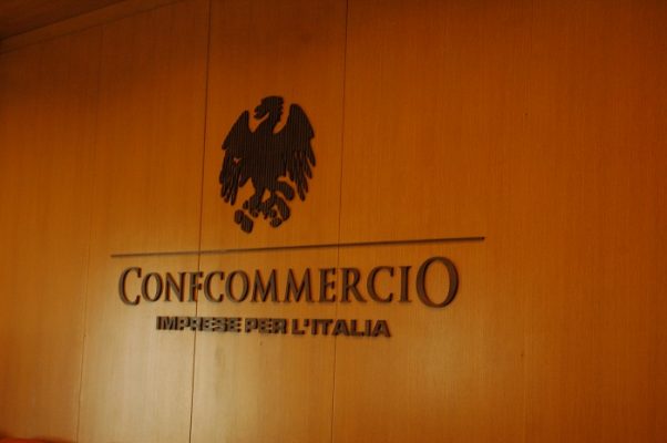 Crocieristi, Confcommercio: "Servono regole certe per gestire questa ricchezza"