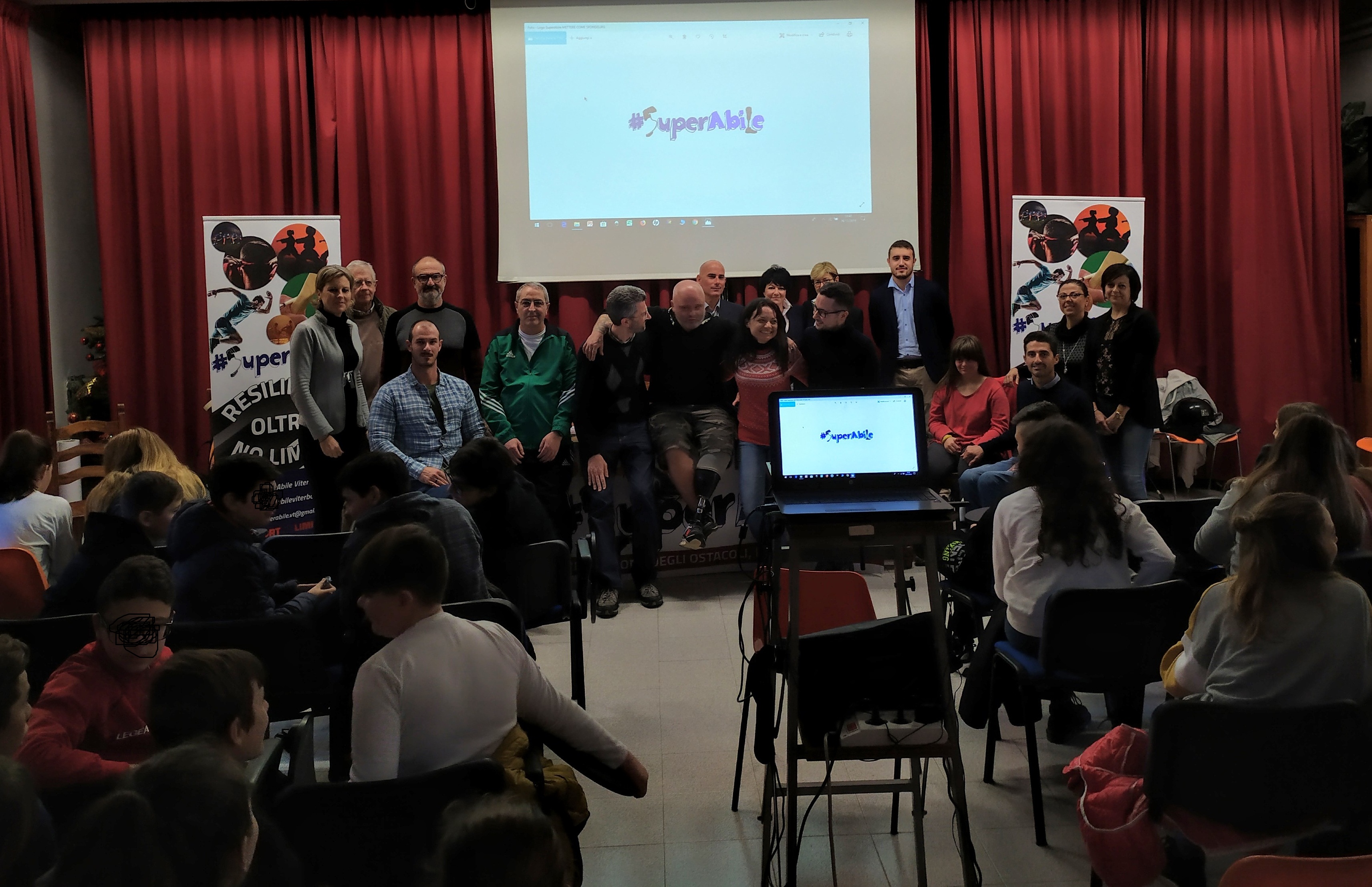 I ragazzi della scuola di Tarquinia hanno i loro nuovi &ldquo;supereroi&rdquo;