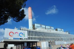 Il piano Enel: 28,7 miliardi di investimenti, la met&agrave; per la decarbonizzazione