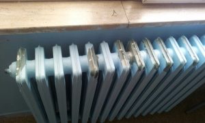 Termosifoni spenti, lezioni rinviate all'alberghiero