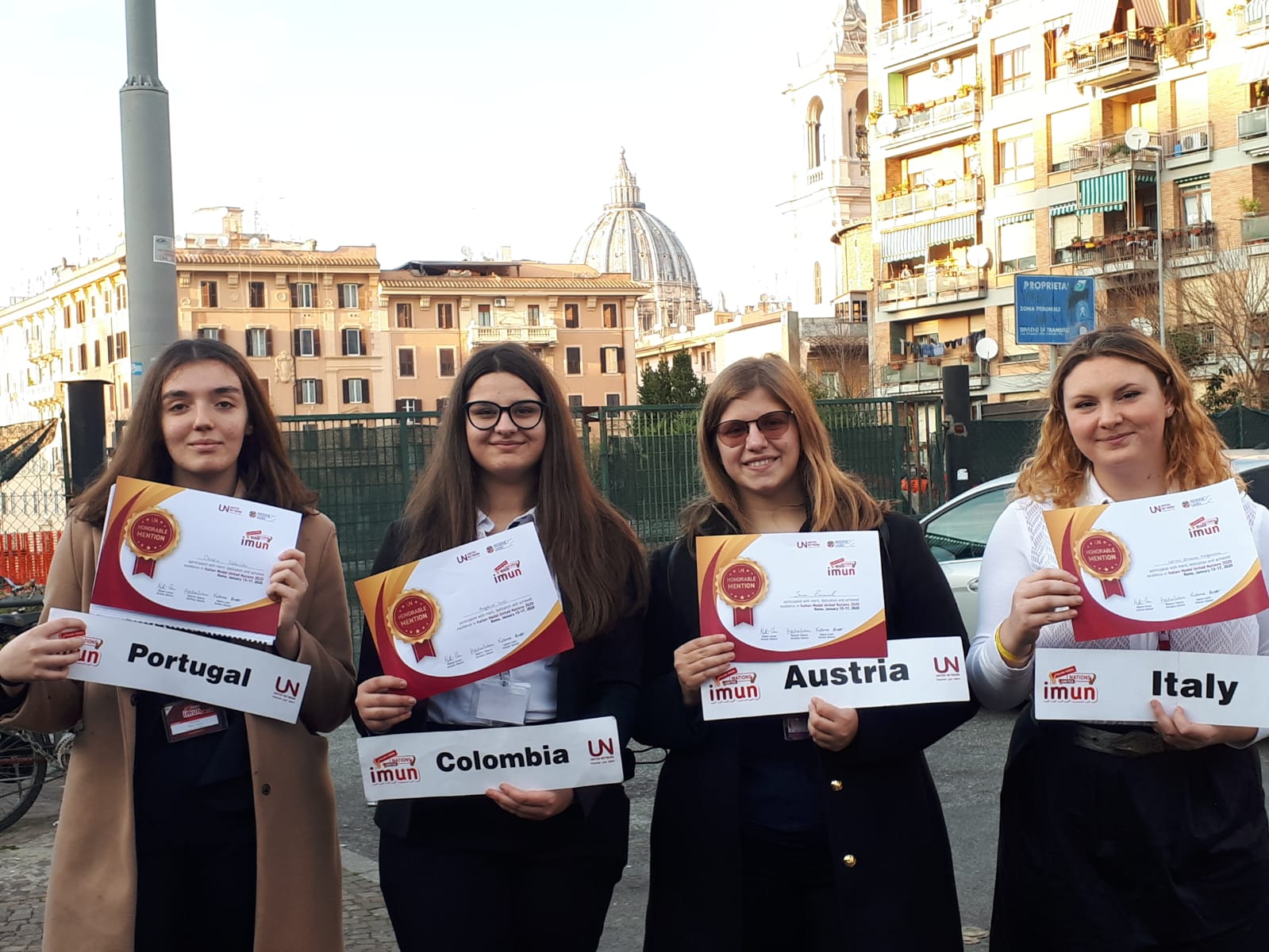 Studentesse del Cardarelli premiate a Roma