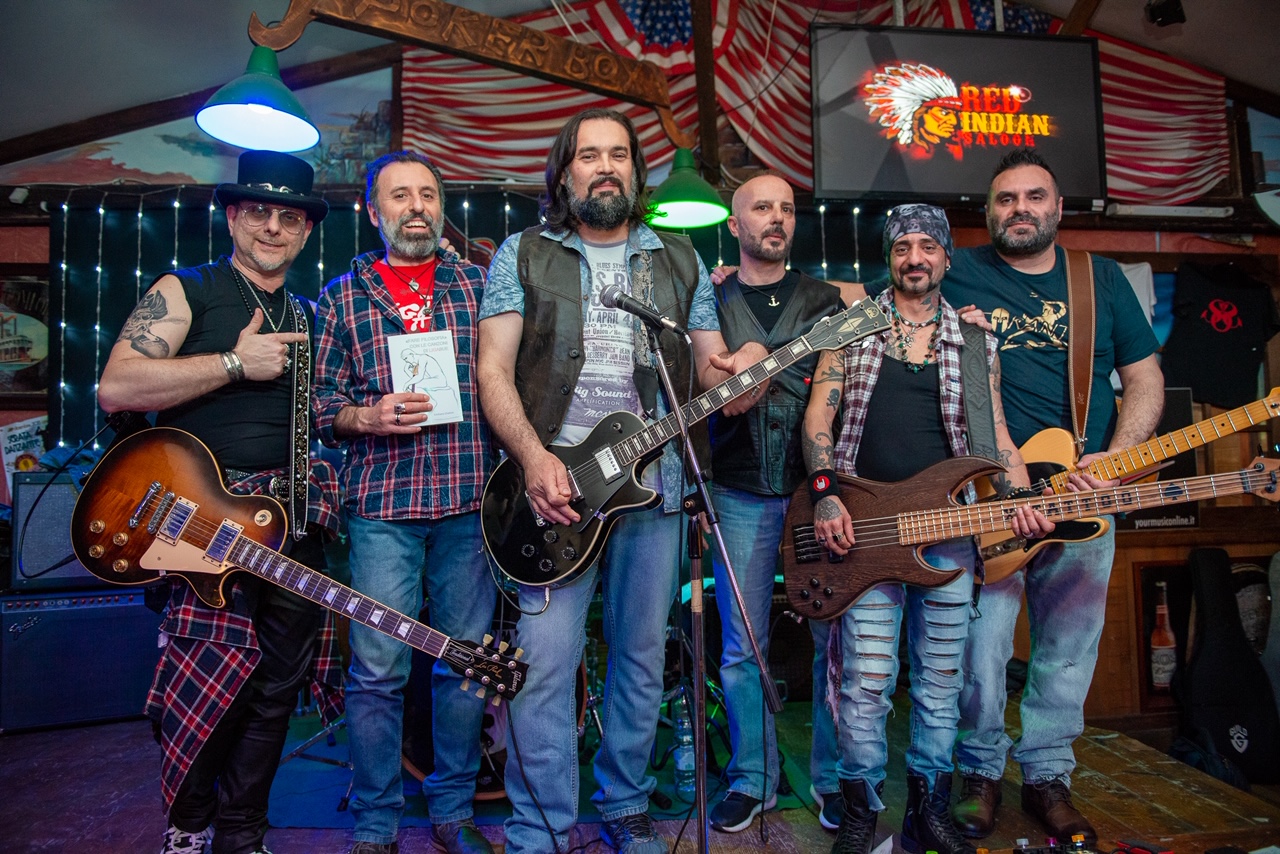 Cheloni porta in classe il Rock di Ligabue e la Filosofia &egrave; servita