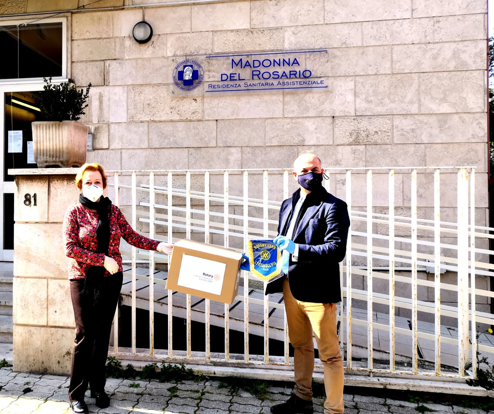 Madonna del Rosario, il Rotary dona dispositivi di protezione