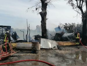 Tarquinia, incendio in un deposito di un ristorante di Marina Velca
