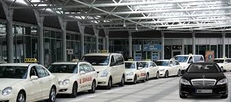 Fiumicino, “pizzicati” altri cinque NCC abusivi: multe per oltre 10mila euro