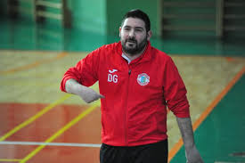 Il timone a Vincenzo Di Gabriele