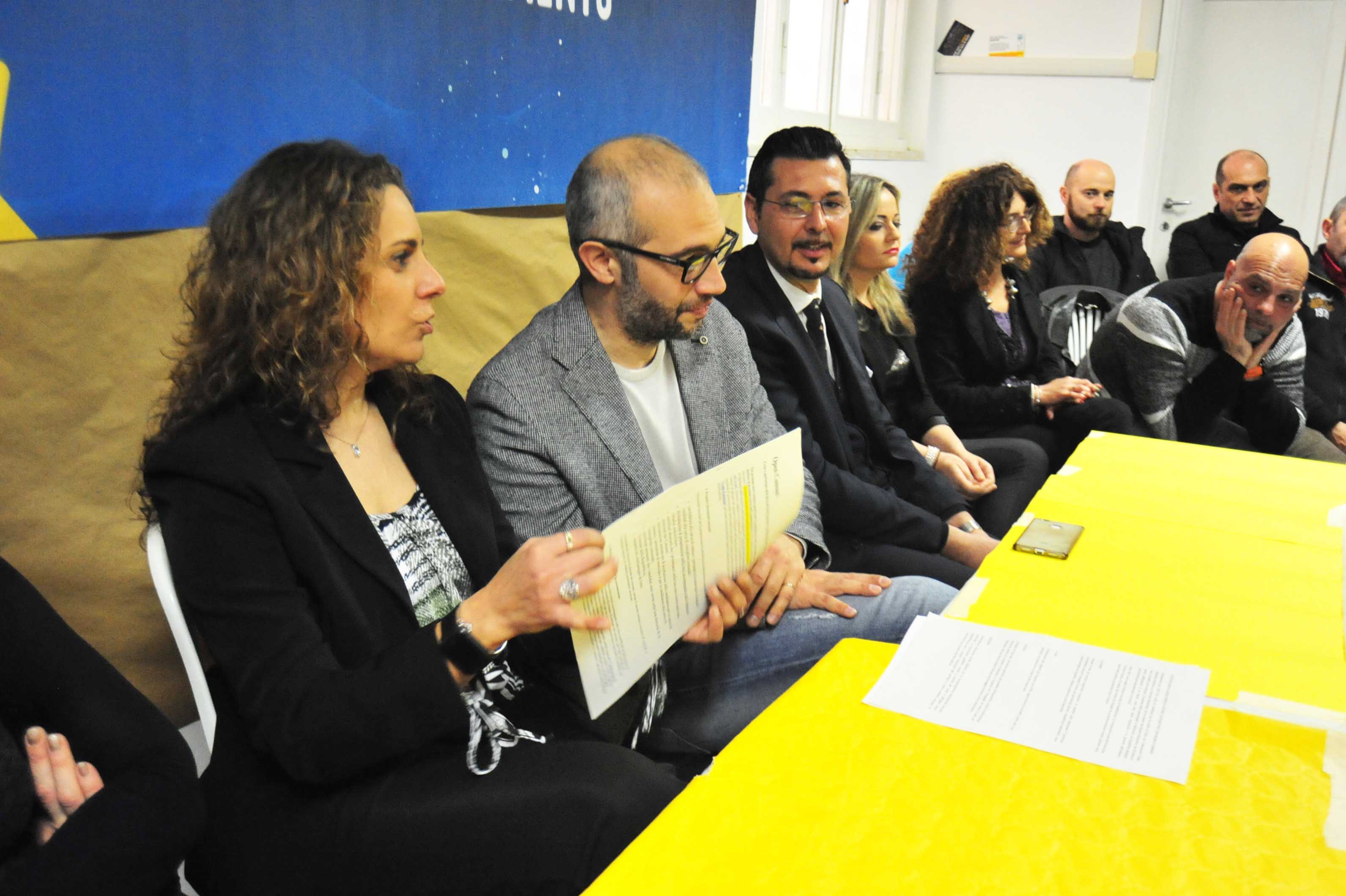 Attivisti M5S contro Tedesco: ”Chiedere soldi Tari in anticipo? Assurdo”