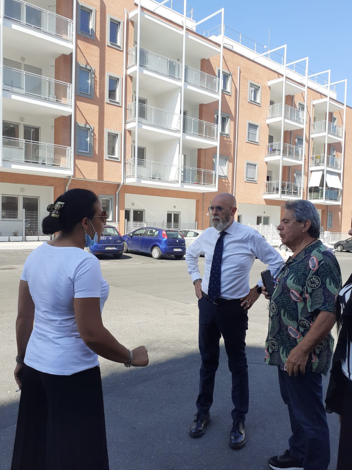 Tedesco ‘in tour’ nei quartieri