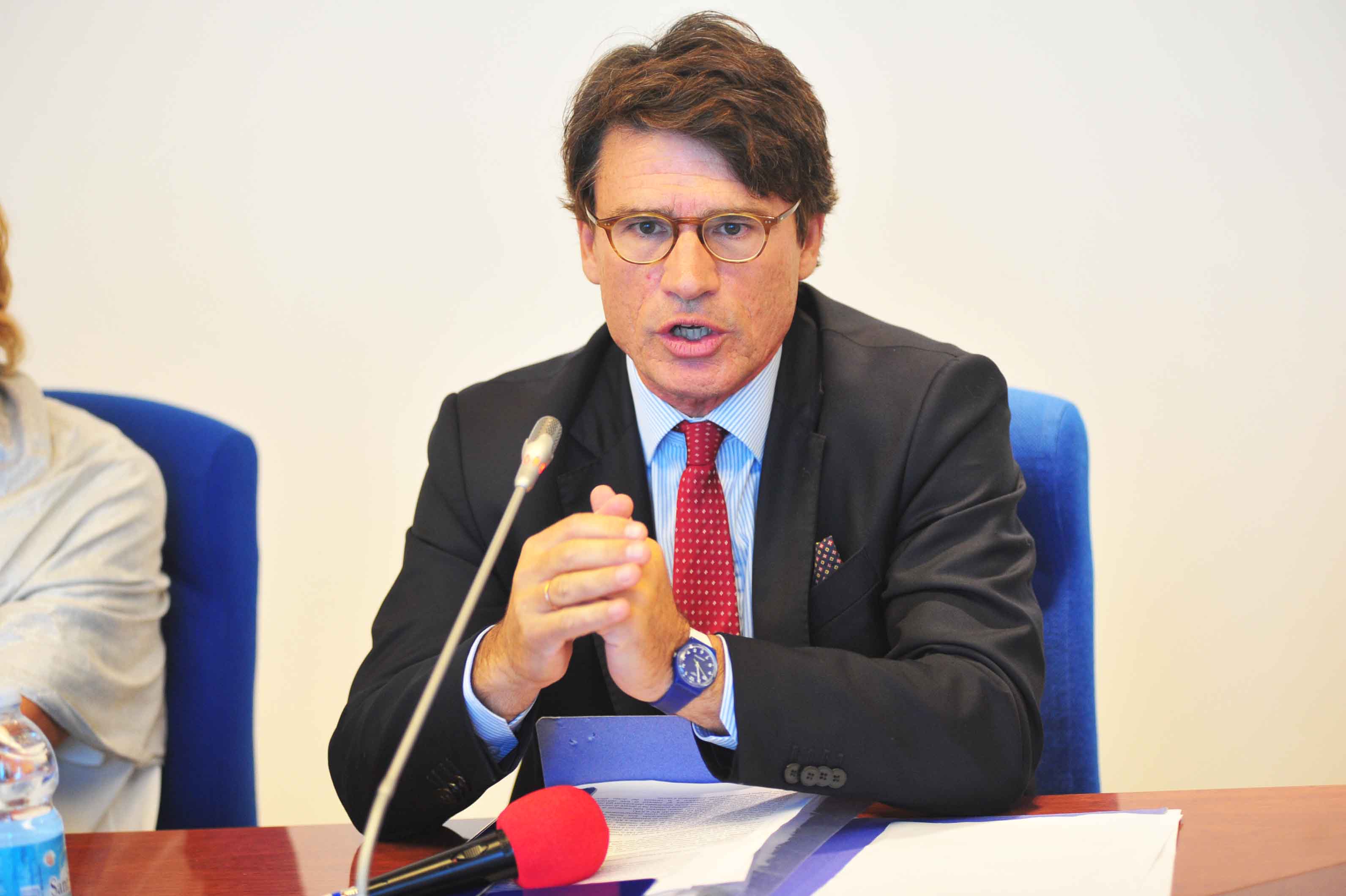 Di Majo: “Il porto ha bisogno dei fondi”