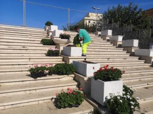 Il centrosinistra: ”I cittadini pagano, Csp lavora gratis e i privati incassano”