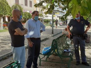 Sgomberato bivacco in viale Garibaldi