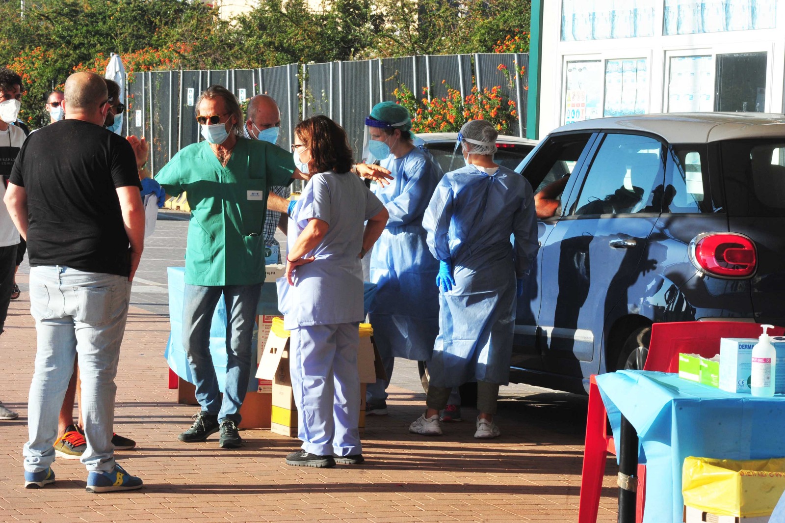 Coronavirus, Asl Viterbo: “Ai drive in della Tuscia oltre ai tamponi molecolari si eseguono anche i tamponi rapidi antigenici”