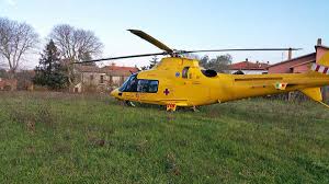 Sabaudia, bimba mette in bocca un mattoncino dei Lego e rischia di soffocare: salvata dalla Croce Azzurra