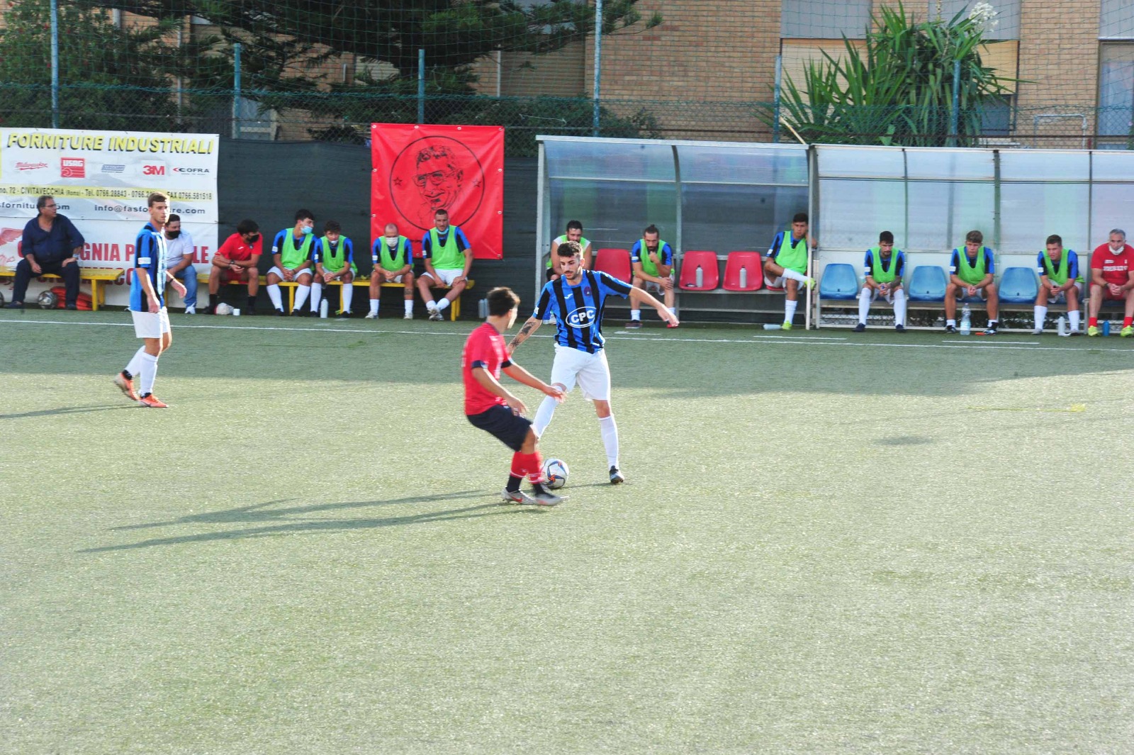 Vecchia fermata sul pari