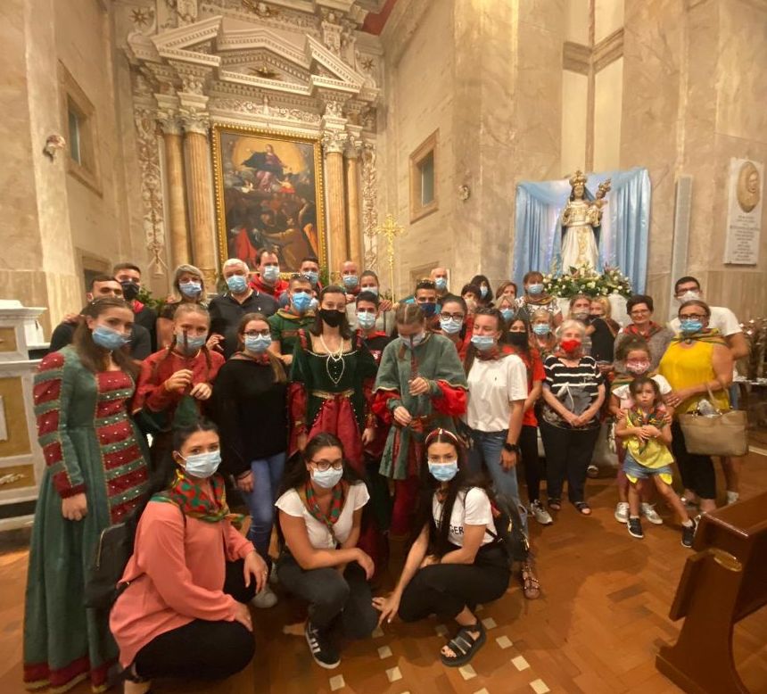 Anche la Contrada Nona
 


ha onorato il patto d’amore