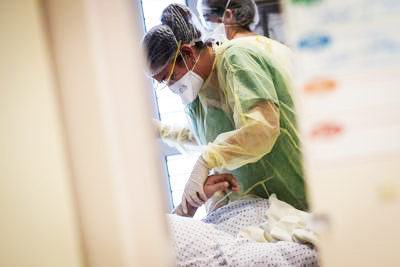 Salute. Ricerca sul tumore al polmone: ecco i vincitori del bando Sanofi