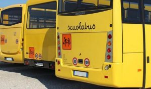 Viterbo – FdI: “Bene il ritiro della delibera per il funzionamento degli Scuolabus, amministrazione inadeguata”