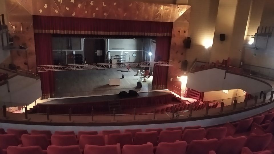 Civitavecchia – Eccellenze scolastiche 2024/25: in palio 50 abbonamenti al Traiano