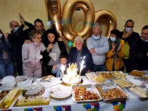 In collina grande festa per  i 100 anni di Antonia Monaldi