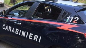 Roma: si sottrae al divieto di dimora e va in piscina: i Carabinieri lo tracciano grazie ai social e lo arrestano