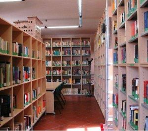 Biblioteca, verso la digitalizzazione
 


del patrimonio documentario