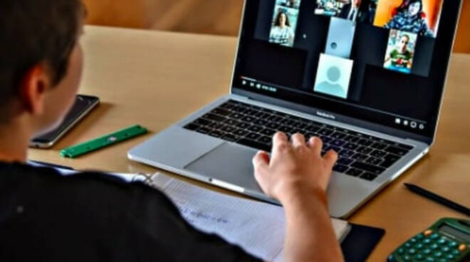 Tarquinia, lettera al prefetto per dire no alla didattica a distanza