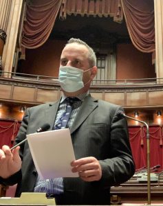 Radioterapia, approvato un ordine del giorno alla Camera