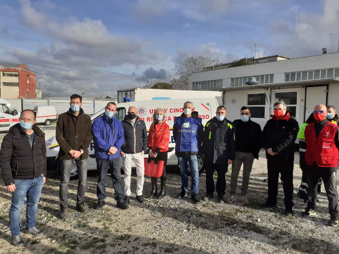 Pincio, distribuiti i panettoni consegnati da Costa Crociere Foundation