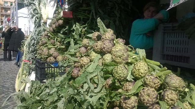 Ladispoli, “Re Carciofo” batte anche il maltempo: la Sagra è un successo. La soddisfazione del sindaco Grando