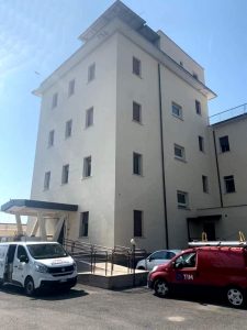 Santa Marinella, blitz dei Carabinieri in Comune: perquisizioni e sequestri
