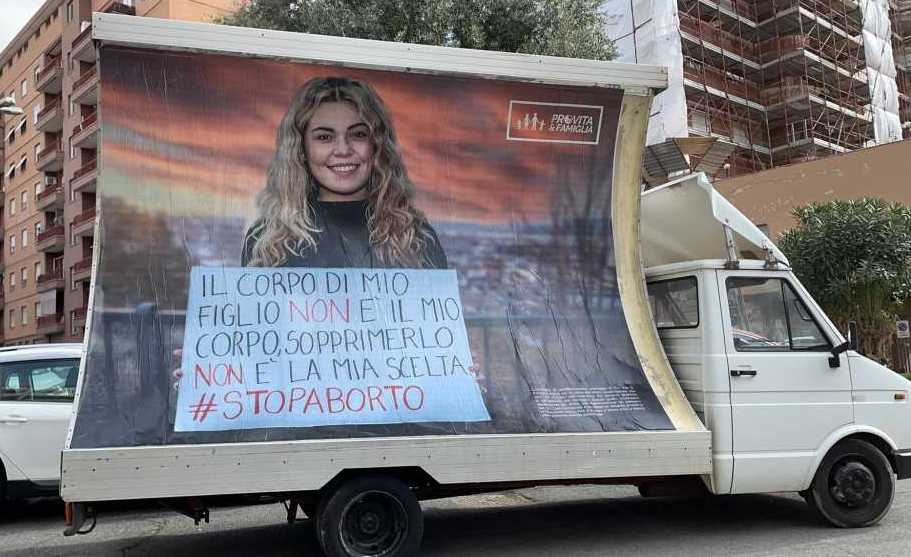 Manifesto ProVita: protesta anche in città