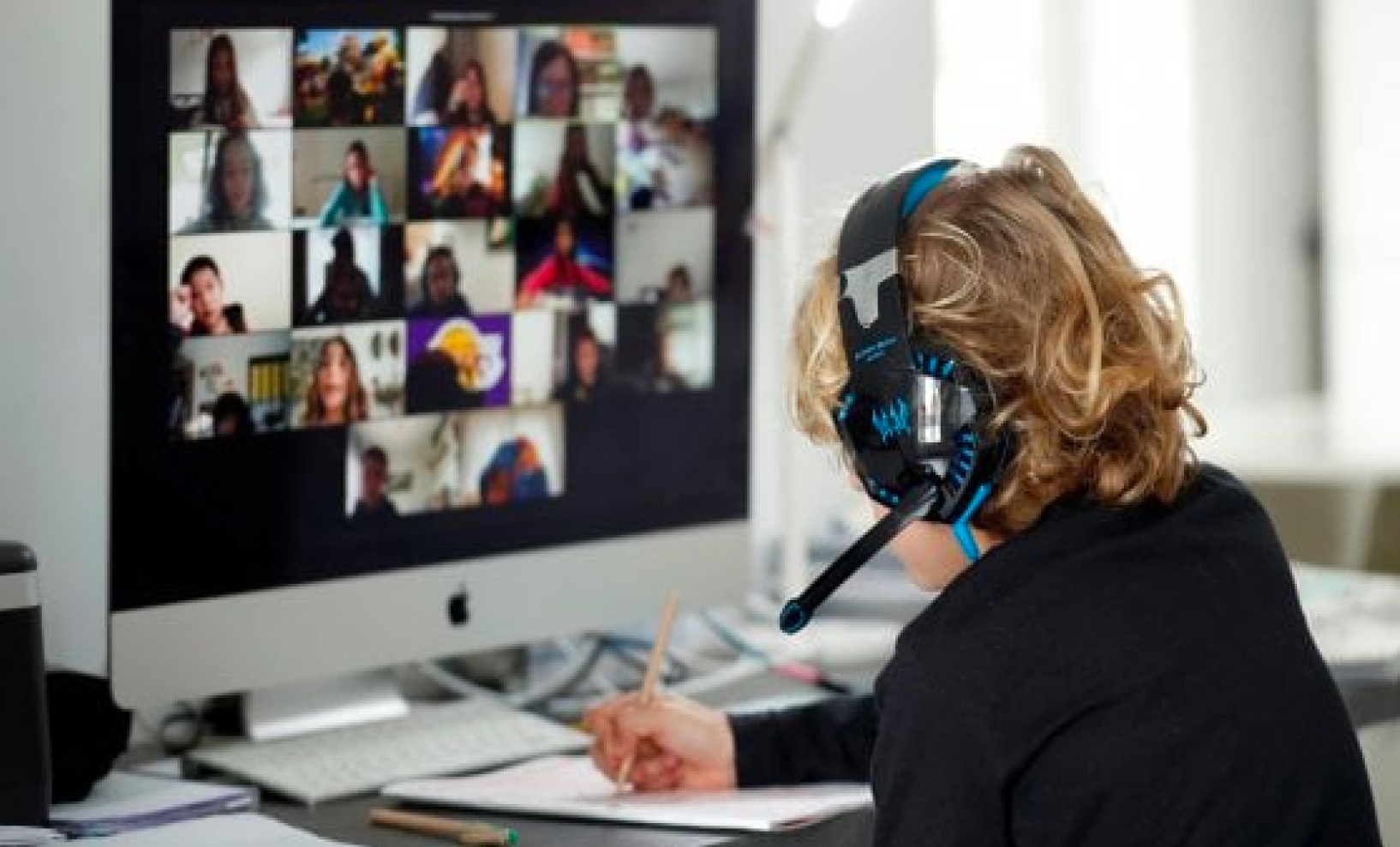 Covid, Regione Lazio: ”Fake news ordinanza dad per le scuole superiori”