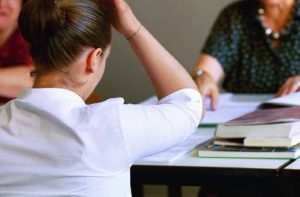 Maturità, torna il maxi-orale