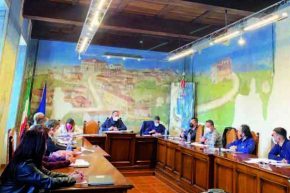 «Il sindaco mi ha negato la parola
 


con il solo gesto della mano»