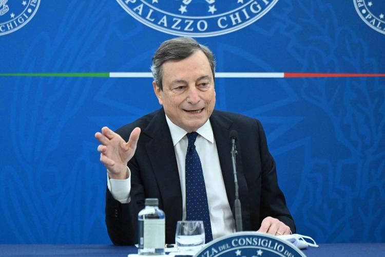 Draghi: ”Potrebbe essere necessaria la riapertura delle centrali a carbone”