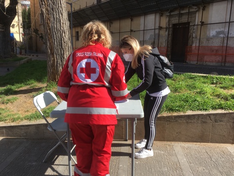 Tampone in farmacia, oggi si torna alla “Calamatta”