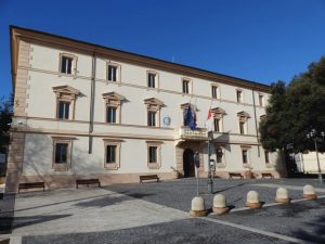 Lavori del parcheggio dei Cappuccini bloccati, monta la protesta tra i consiglieri d’opposizione