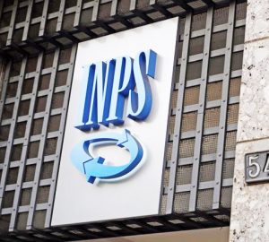 Inps: “Crollo di assunzioni”