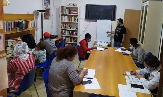 Sempre operativa la scuola di italiano per stranieri ‘Io, Noi’