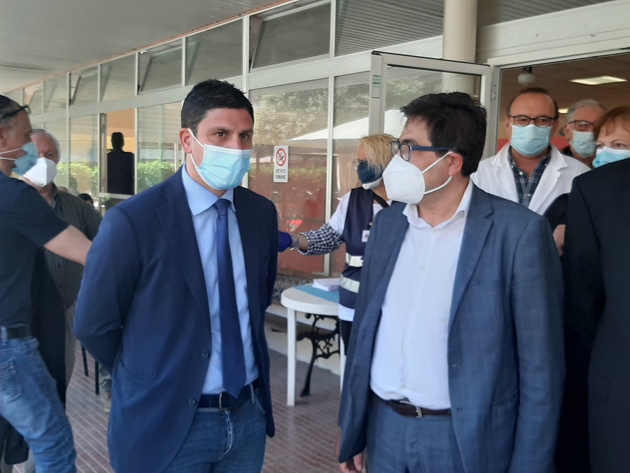 Centro vaccinale Ladispoli: sopralluogo dell’assessore regionale Alessio D’Amato