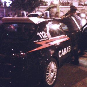 Ruba un ciclomotore e tenta la fuga alla vista dei Carabinieri: arrestato