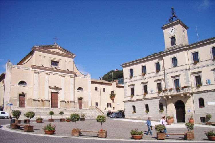 Via libera alla manifestazione 
 


di interesse per street art