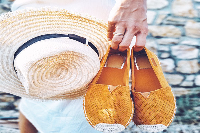 Le scarpe estive più amate dalle italiane: scopri come indossarle