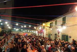 Gusto e tradizione con la contrada Polveriera: tre giorni
 


di festa con la Sagra del tartufo e degli antichi sapori